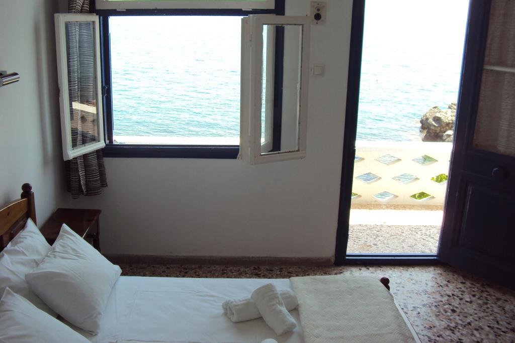 Chrisopetro Rooms Marathokampos Ngoại thất bức ảnh